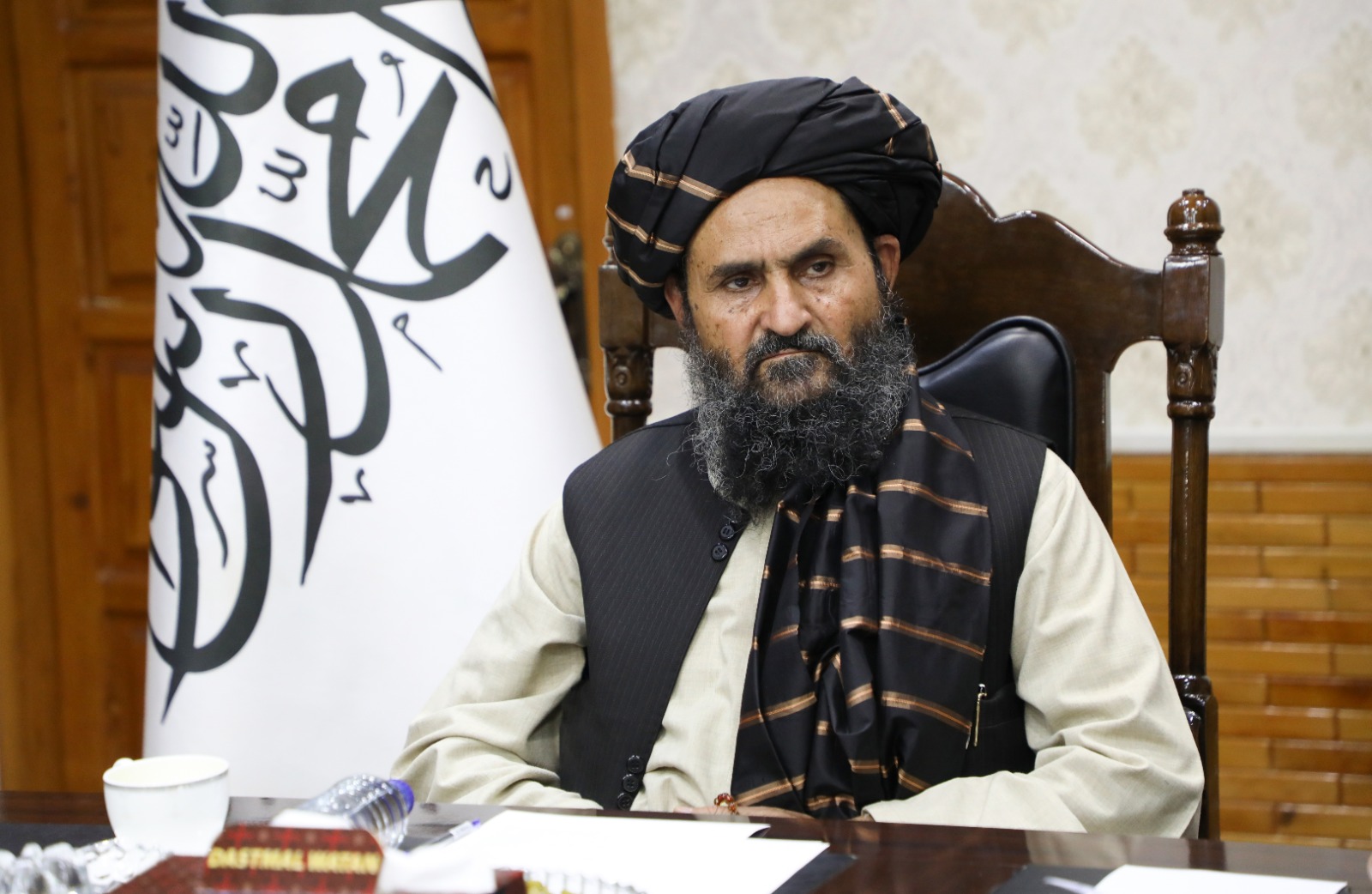 Mullah Abdul Ghani Baradar Akhund, the Deputy PM for Economic Affairs, presided over the regular meeting of the Economic Commission at Marmarin Palace. During the meeting, the topics listed on the agenda were discussed.